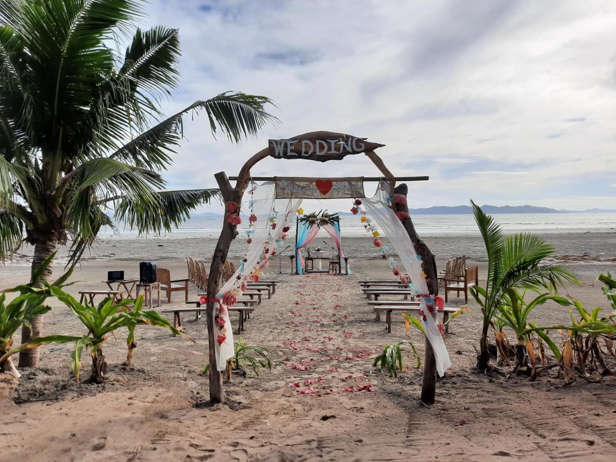 Eastwind Beach Club- Эль-Нидо Экстерьер фото