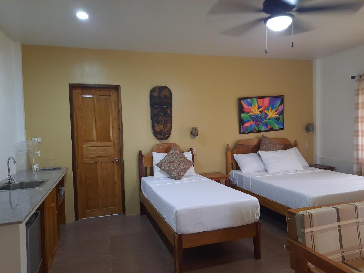 Eastwind Beach Club- Эль-Нидо Экстерьер фото
